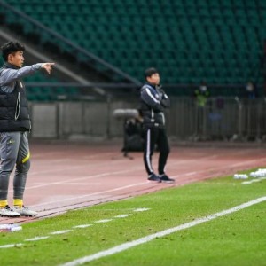 kaiyun-郑智回归广州镇场 已与球队会合21日花都主场首秀